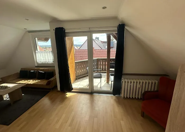2,5 Raum Moebliert Dachgeschoss